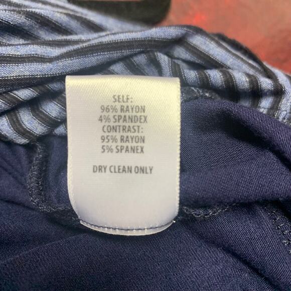 Bailey / 44 navy blue striped asymmetrical dress size M - Picture 9 of 13